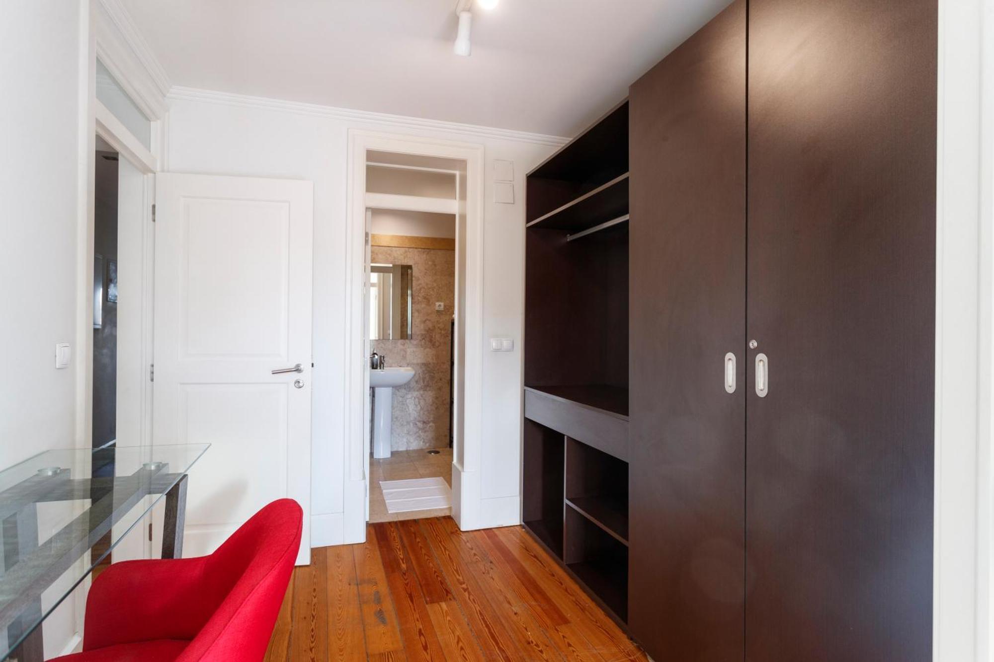 Madalena Prestige View * Lisboa